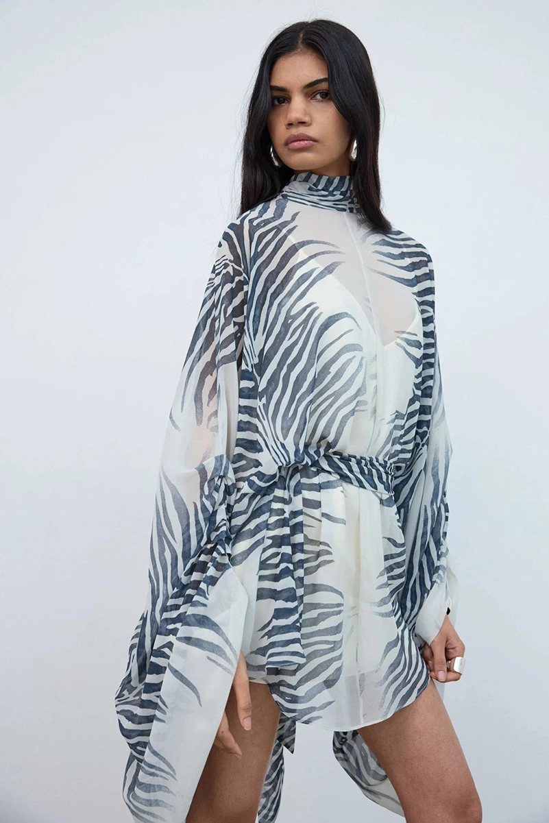 De La Vali Spring Summer 2026 Builds A Nightlife Wardrobe Around Luna