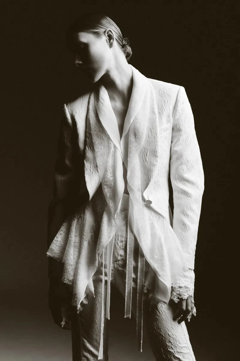 Alberta Ferretti Resort 2027 Makes The Dress The Main Event