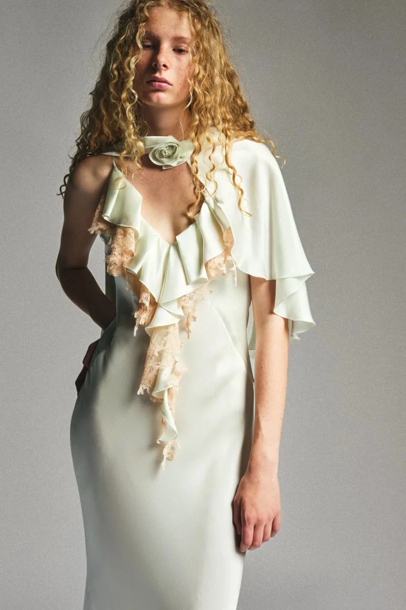 Alberta Ferretti Resort 2027 Makes The Dress The Main Event