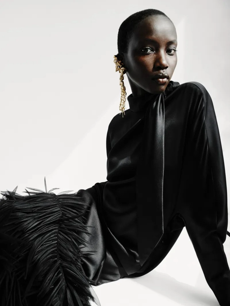 Balenciaga Resort 2027 Makes Hybrid Dressing The Main Event