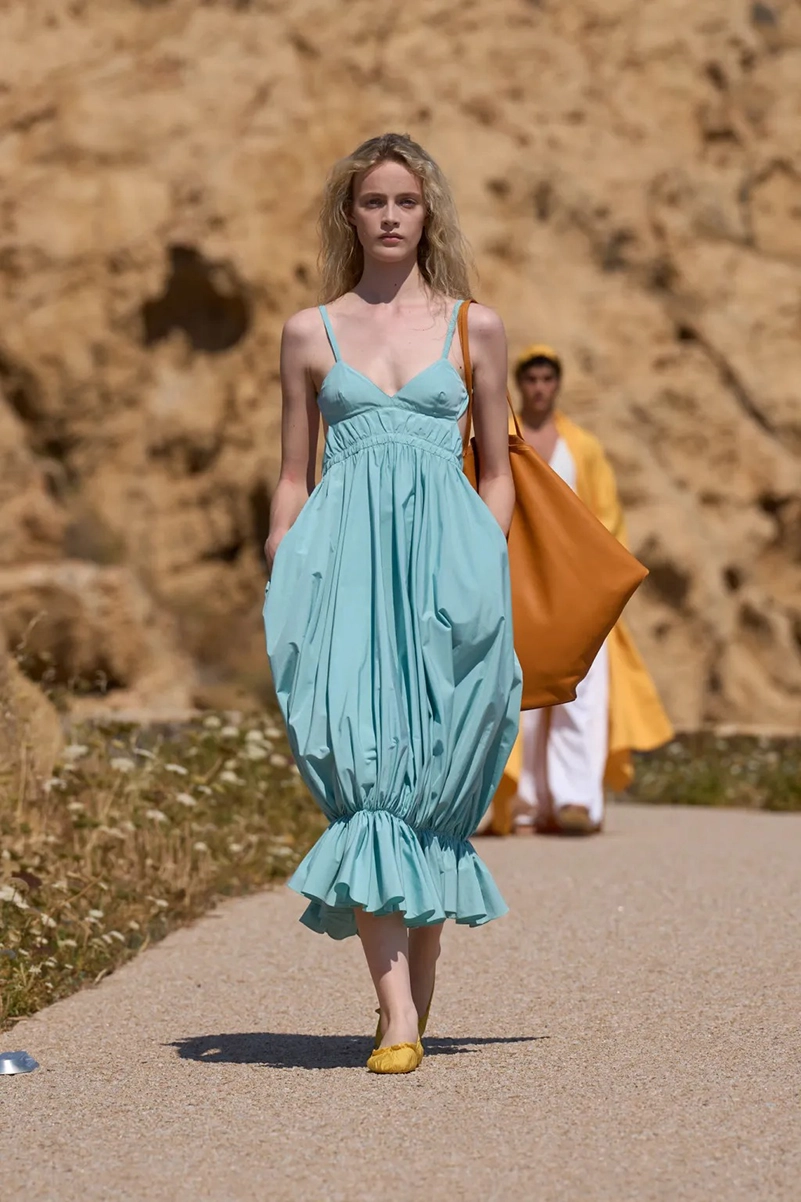 Jacquemus Spring 2027 Collection Brings The Sun Back To Fashion