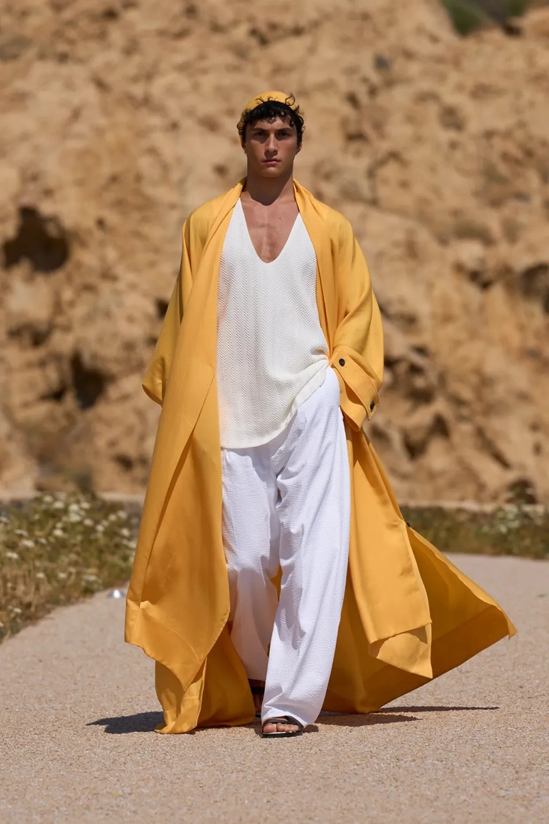 Jacquemus Spring 2027 Collection Brings The Sun Back To Fashion