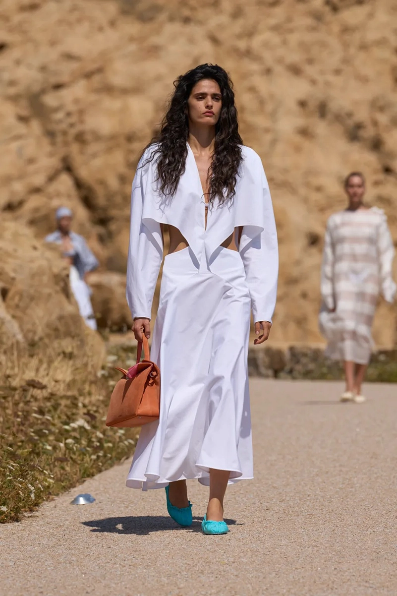 Jacquemus Spring 2027 Collection Brings The Sun Back To Fashion