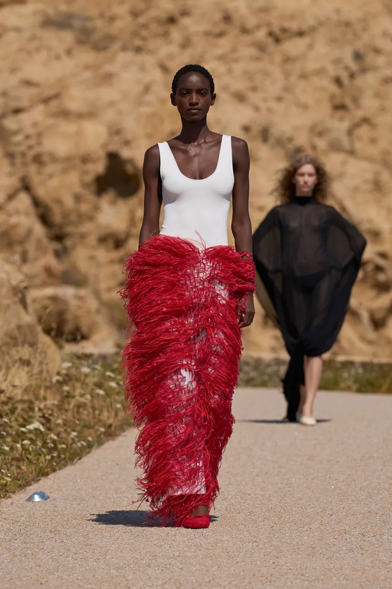 Jacquemus Spring 2027 Collection Brings The Sun Back To Fashion