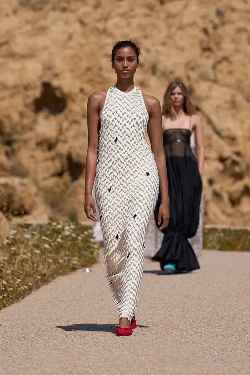 Jacquemus Spring 2027 Collection Brings The Sun Back To Fashion