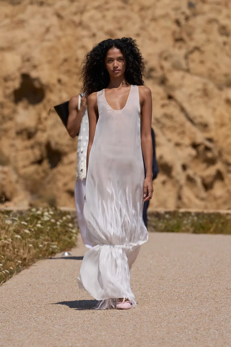 Jacquemus Spring 2027 Collection Brings The Sun Back To Fashion