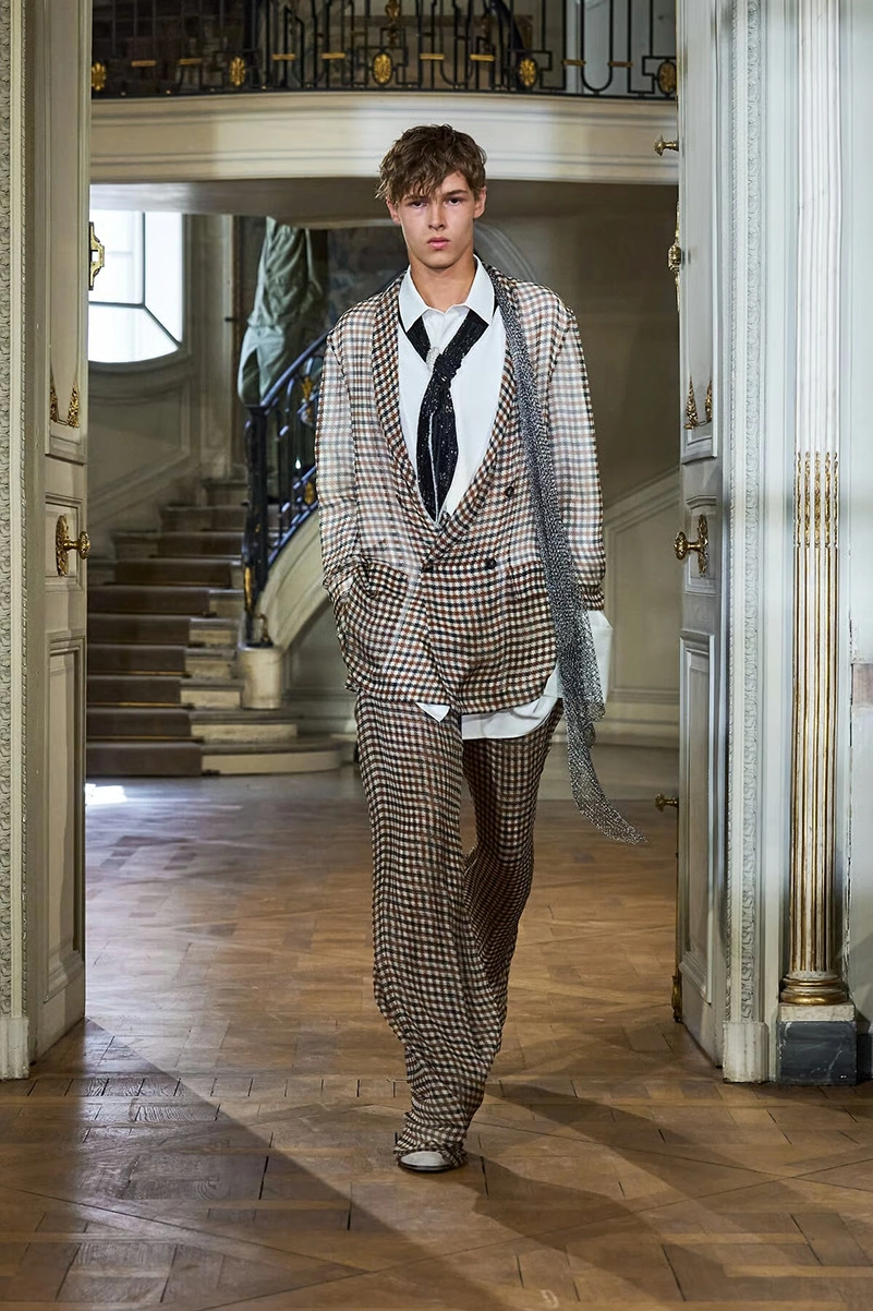 Dior Summer 2027 Men’s Show Makes Formalwear Look Like It Stayed Out All Night