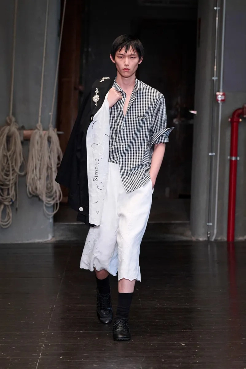 Simone Rocha Men’s Spring 2027 Gives Menswear A Romantic Lead
