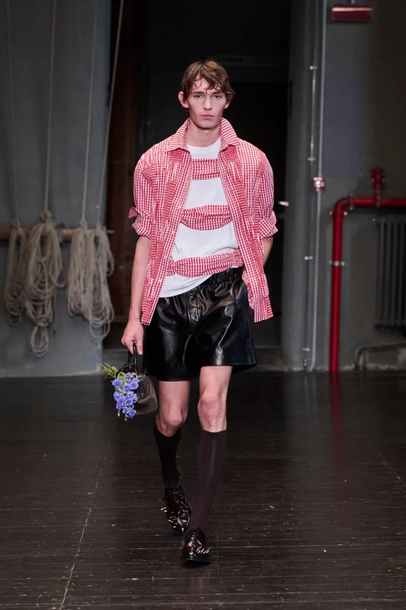 Simone Rocha Men’s Spring 2027 Gives Menswear A Romantic Lead