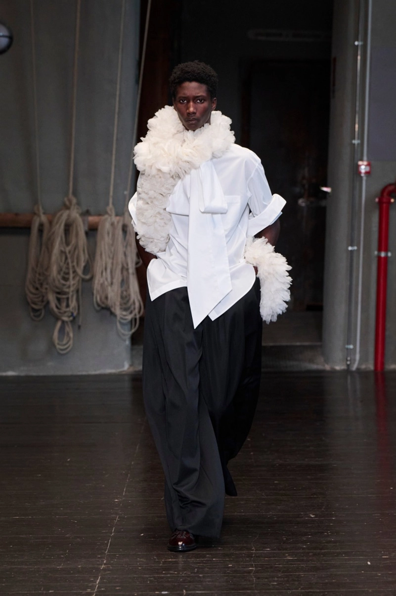 Simone Rocha Men’s Spring 2027 Gives Menswear A Romantic Lead