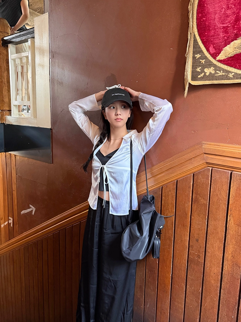 Jisoo’s Black And White Outfit Is Perfect Weekend Inspiration