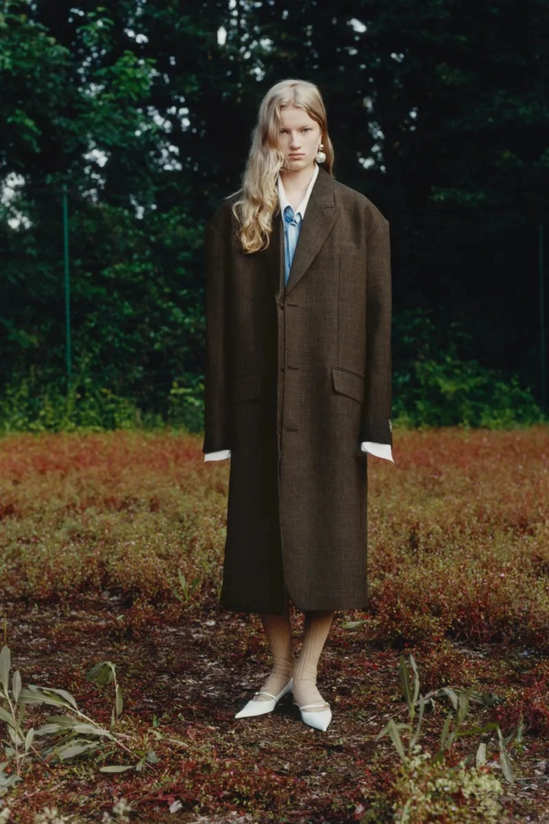 Meryll Rogge Spring 2027 Makes Practical Dressing Feel Weirdly Cool