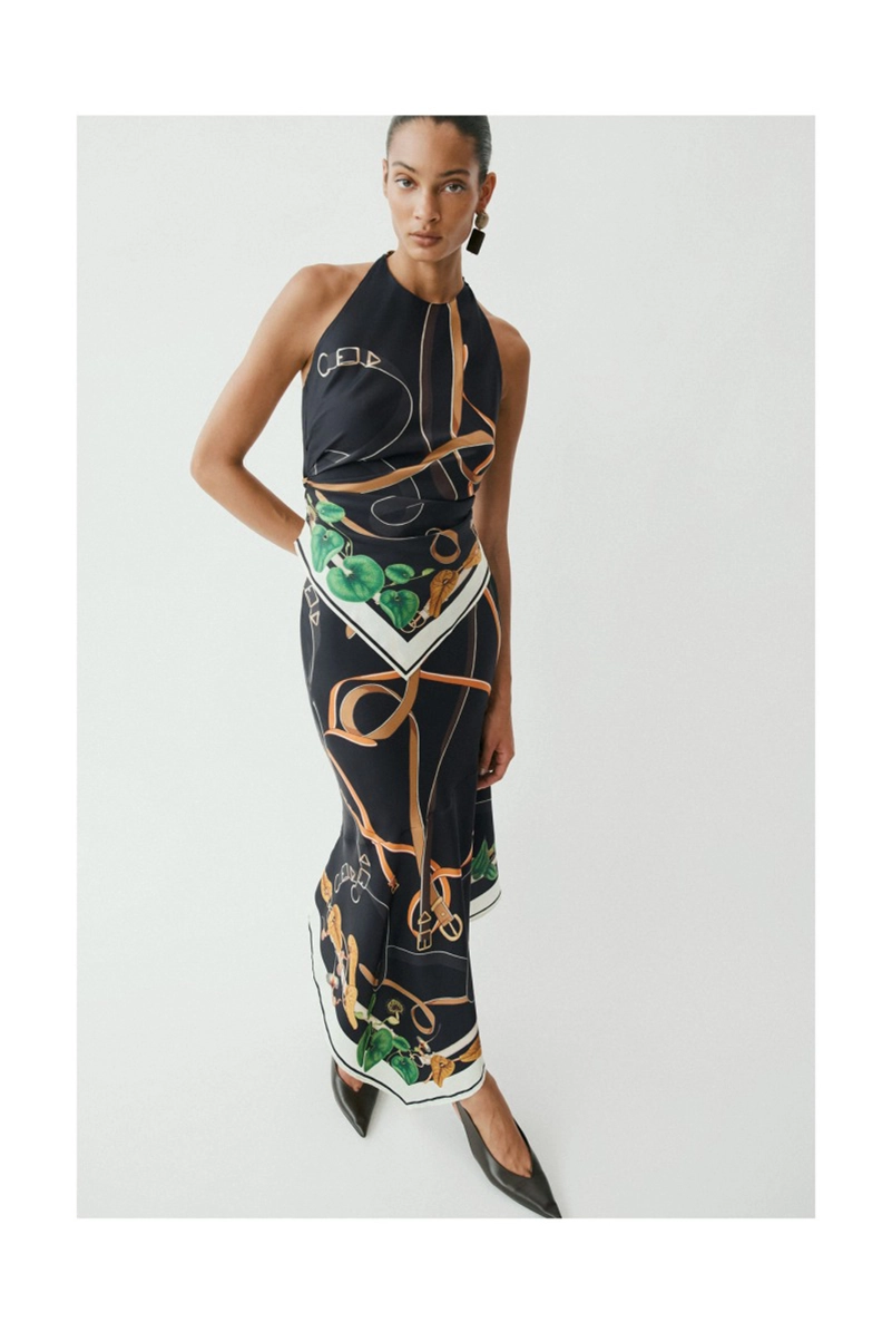 Amir Taghi Resort 2027 Brings Structure, Plissé, And Heritage Into Focus
