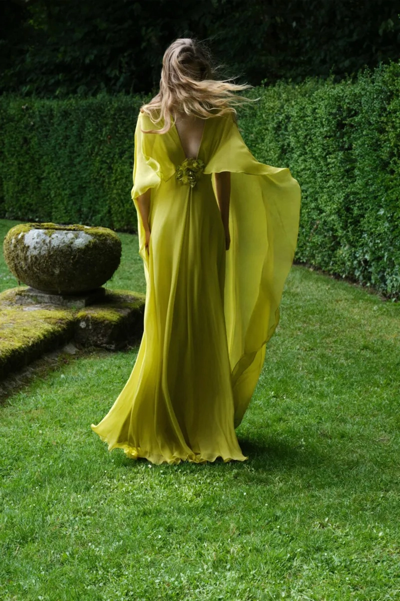 Elie Saab Resort 2027 Turns Green Into Polished Glamour