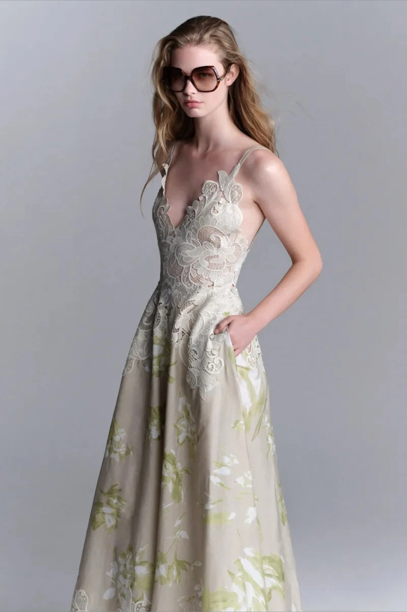 Elie Saab Resort 2027 Turns Green Into Polished Glamour