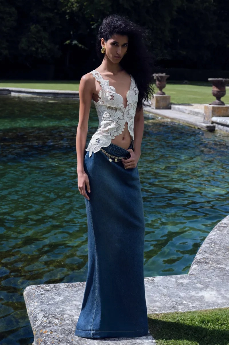 Elie Saab Resort 2027 Turns Green Into Polished Glamour
