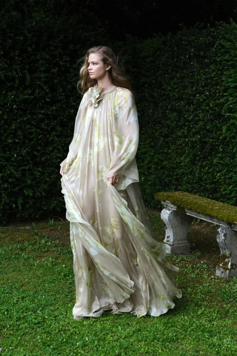 Elie Saab Resort 2027 Turns Green Into Polished Glamour