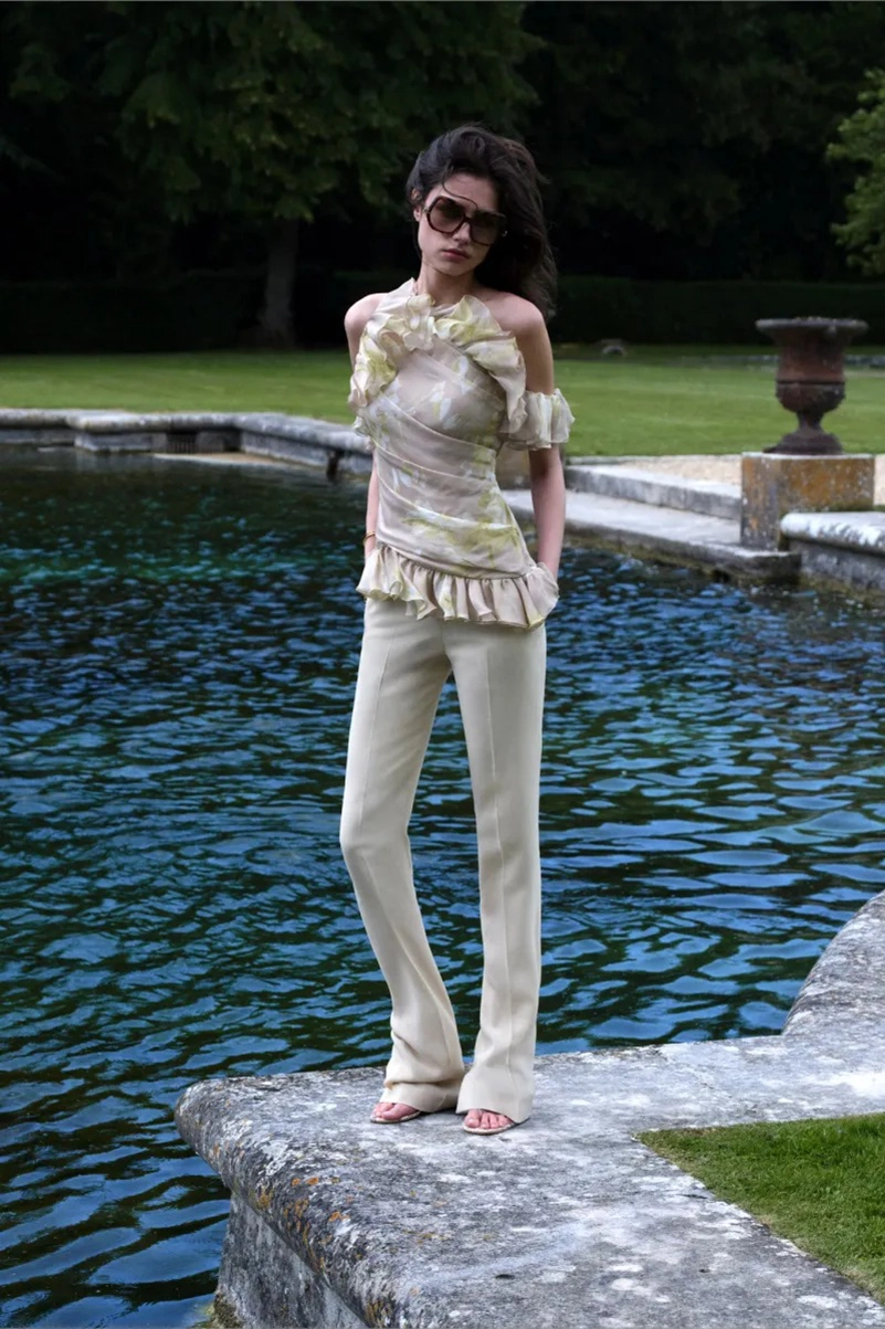 Elie Saab Resort 2027 Turns Green Into Polished Glamour