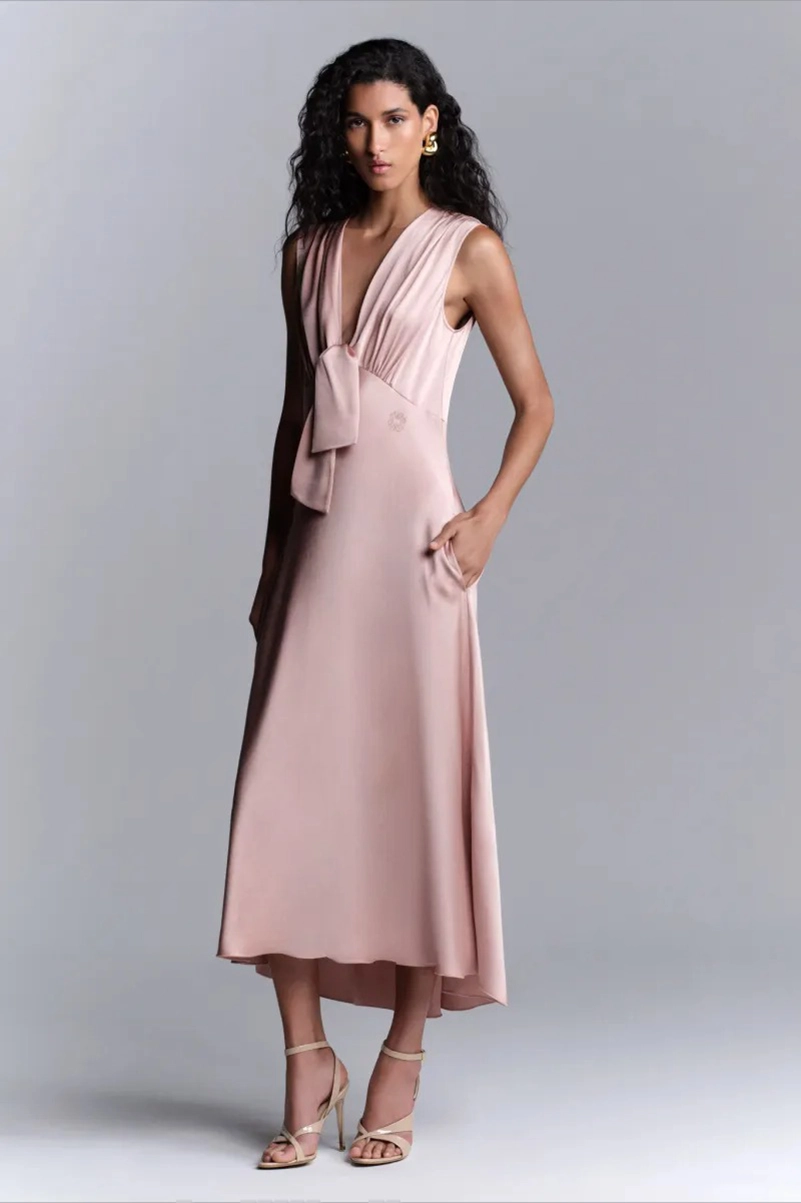 Elie Saab Resort 2027 Turns Green Into Polished Glamour