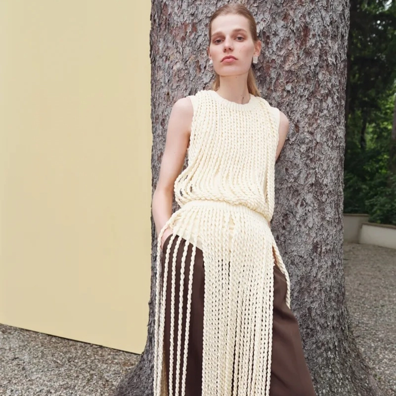 Simkhai Resort 2027 Lets The Materials Do The Talking
