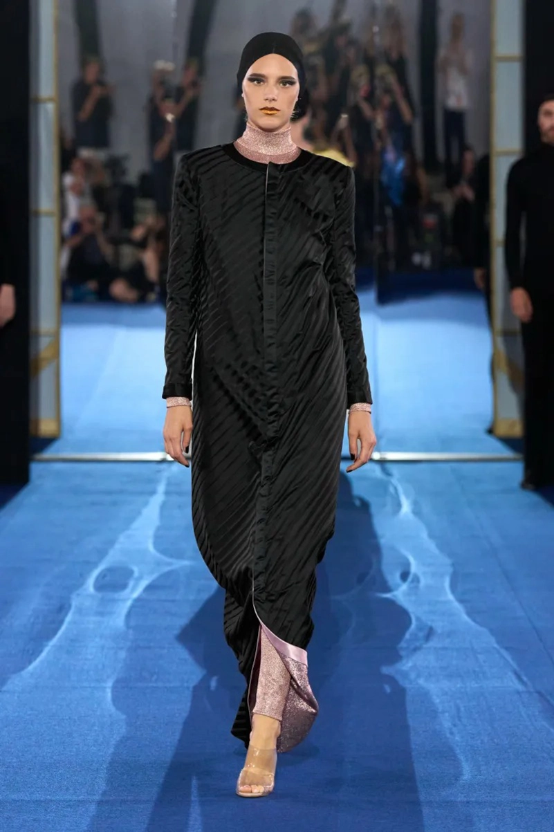 Alexis Mabille Fall 2026 Couture Brings The Hidden Details To The Surface