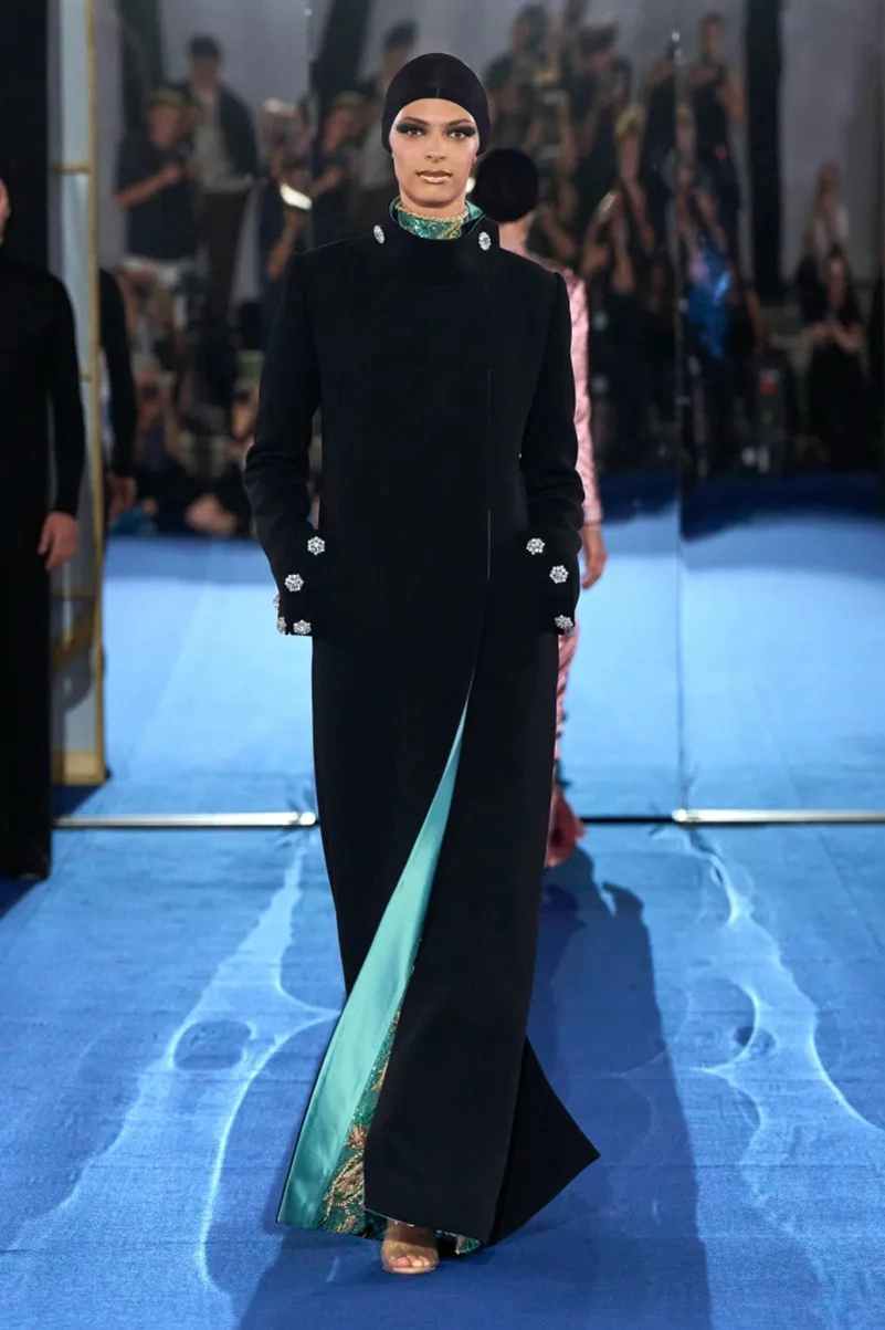 Alexis Mabille Fall 2026 Couture Brings The Hidden Details To The Surface