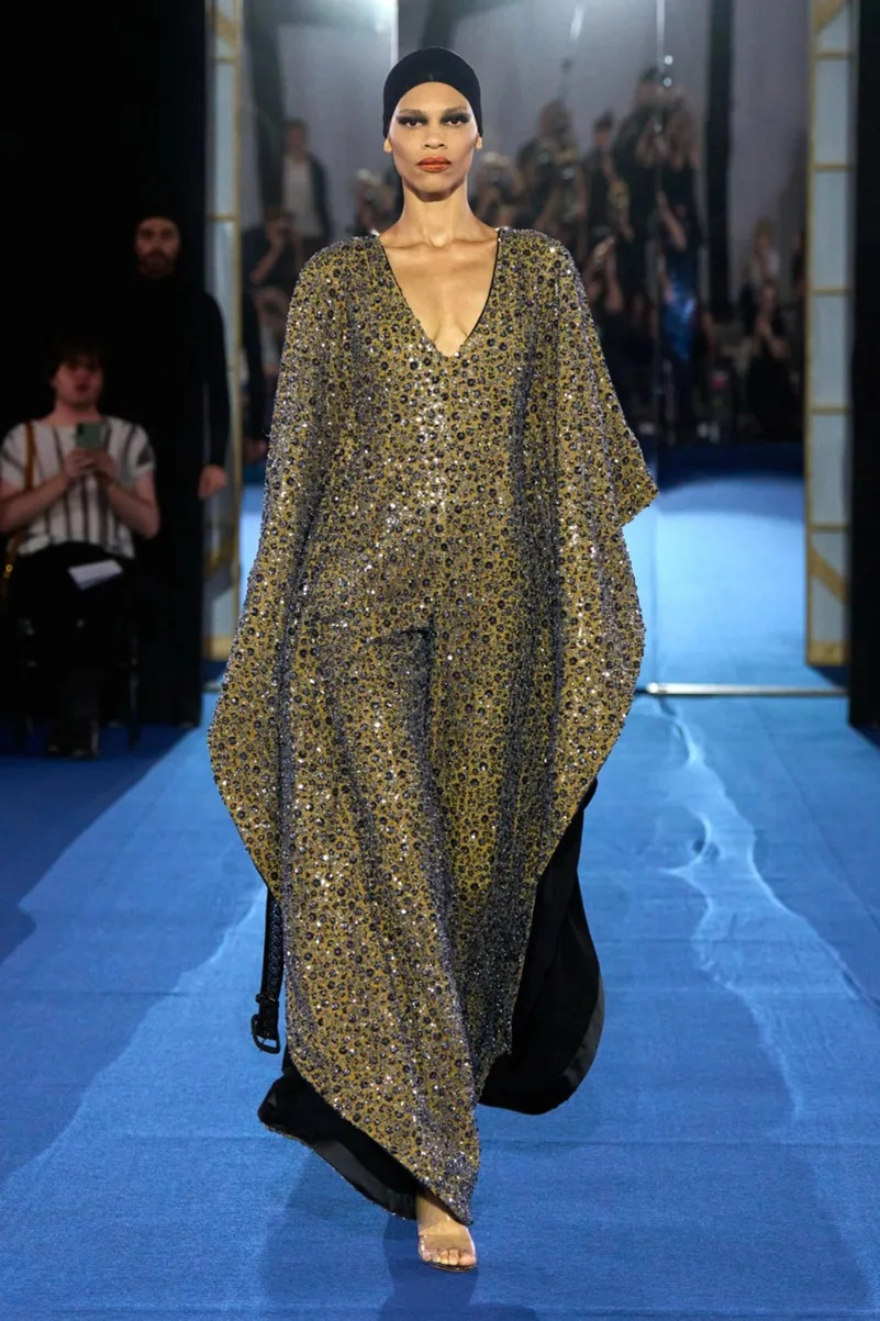 Alexis Mabille Fall 2026 Couture Brings The Hidden Details To The Surface