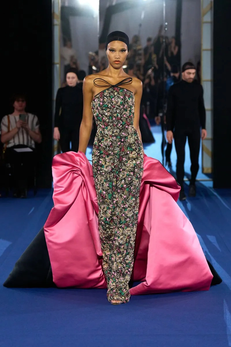 Alexis Mabille Fall 2026 Couture Brings The Hidden Details To The Surface