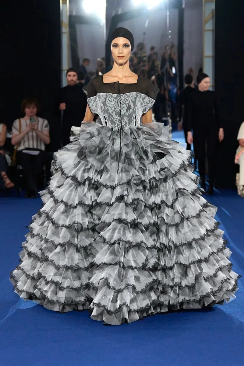 Alexis Mabille Fall 2026 Couture Brings The Hidden Details To The Surface