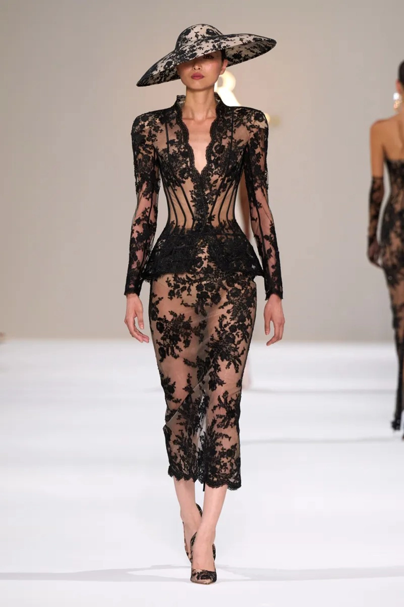 Tamara Ralph Fall 2026 Couture Makes Every Gown Feel Like Fine Jewelry