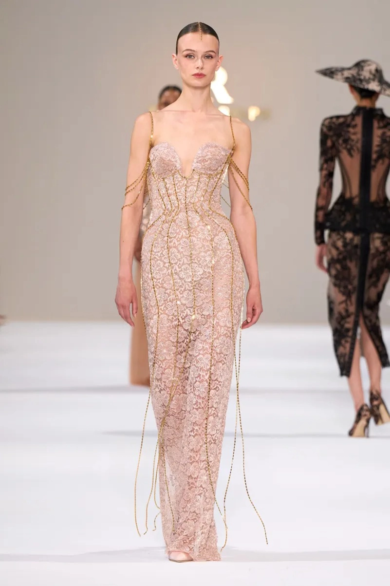 Tamara Ralph Fall 2026 Couture Makes Every Gown Feel Like Fine Jewelry