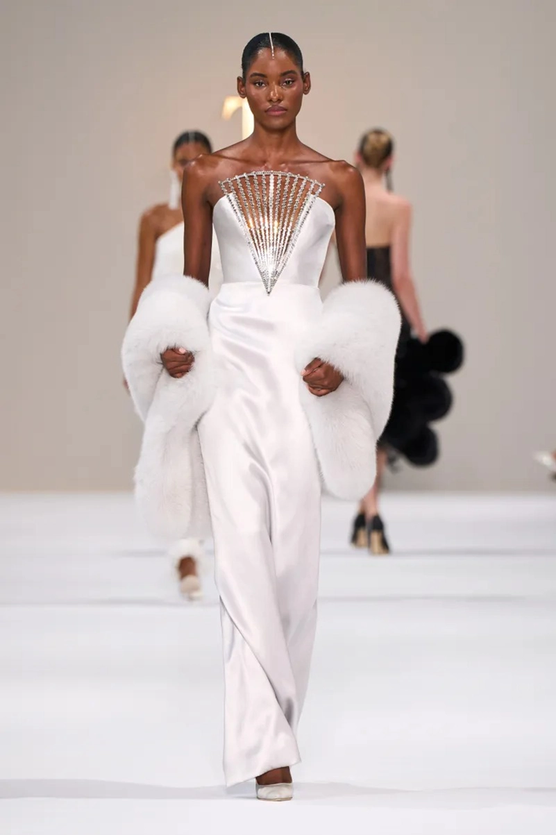 Tamara Ralph Fall 2026 Couture Makes Every Gown Feel Like Fine Jewelry