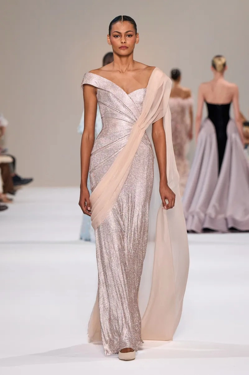 Tamara Ralph Fall 2026 Couture Makes Every Gown Feel Like Fine Jewelry