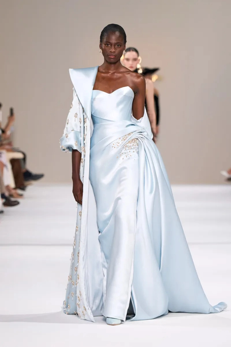 Tamara Ralph Fall 2026 Couture Makes Every Gown Feel Like Fine Jewelry