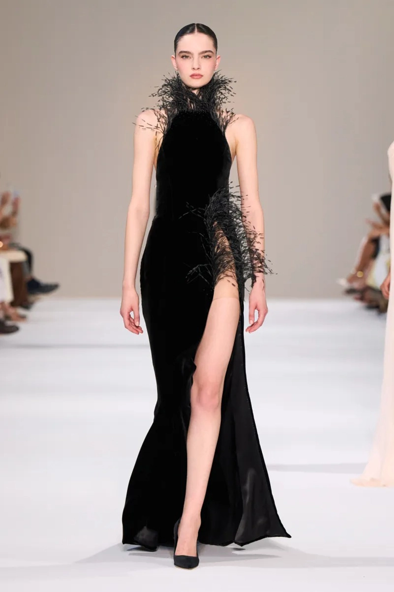 Tamara Ralph Fall 2026 Couture Makes Every Gown Feel Like Fine Jewelry