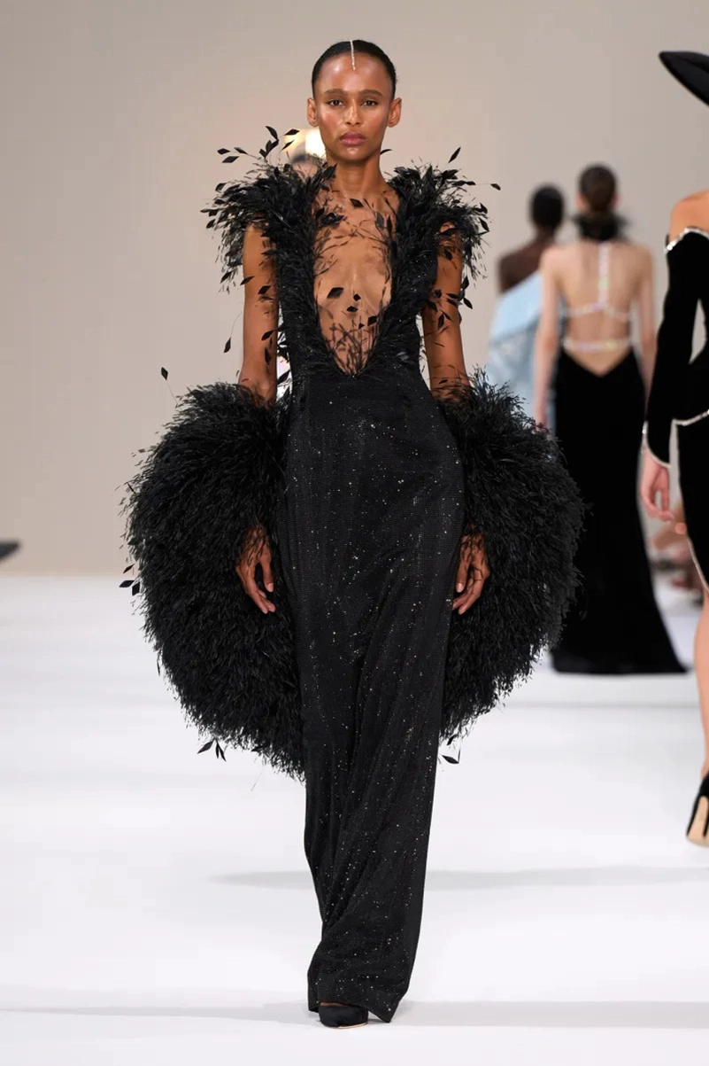 Tamara Ralph Fall 2026 Couture Makes Every Gown Feel Like Fine Jewelry