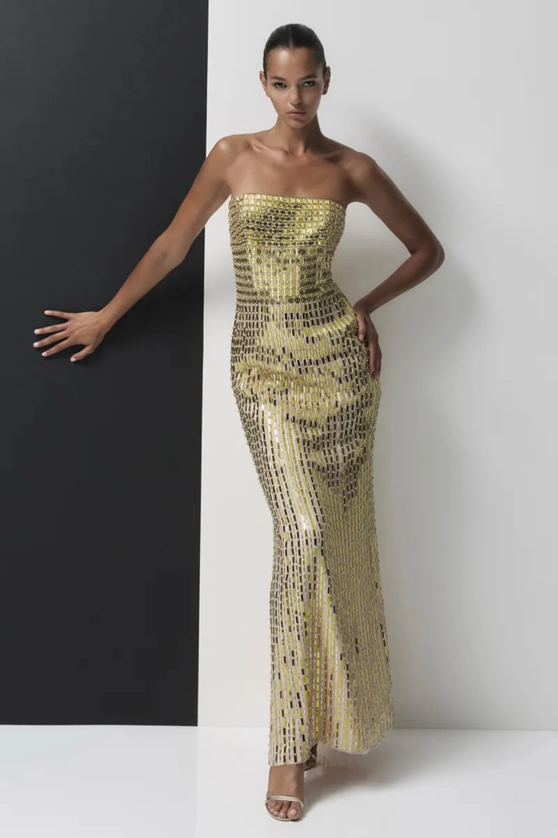Jenny Packham Resort 2027 Pushes Glamour Past Midnight