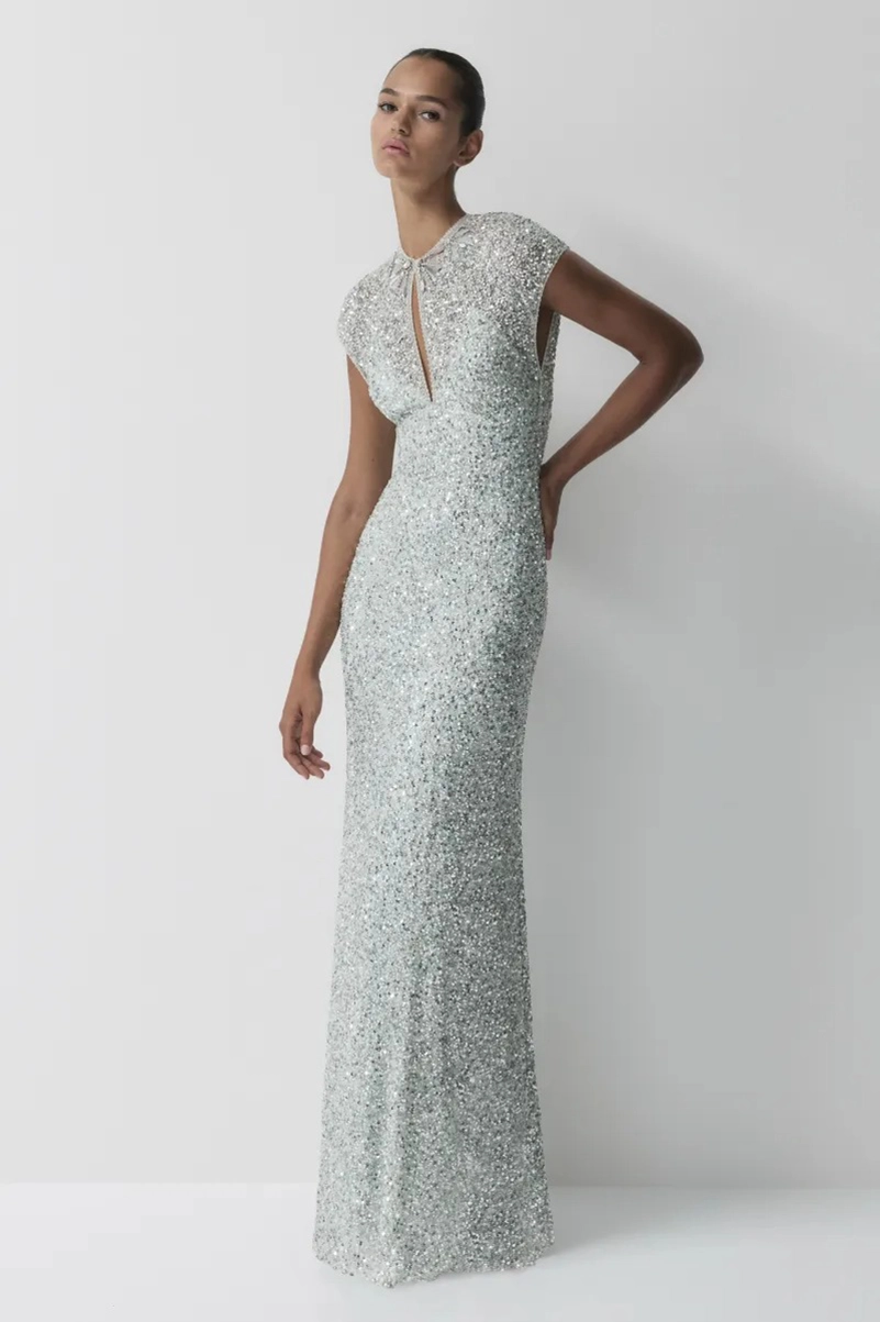 Jenny Packham Resort 2027 Pushes Glamour Past Midnight