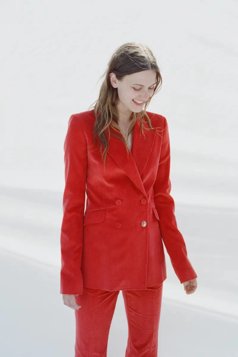 Gabriela Hearst Resort 2027 Pushes Lace Beyond Delicate Dressing