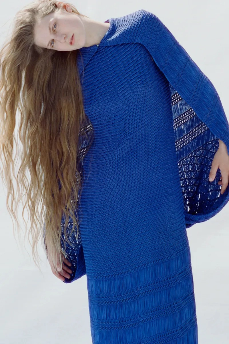 Gabriela Hearst Resort 2027 Pushes Lace Beyond Delicate Dressing