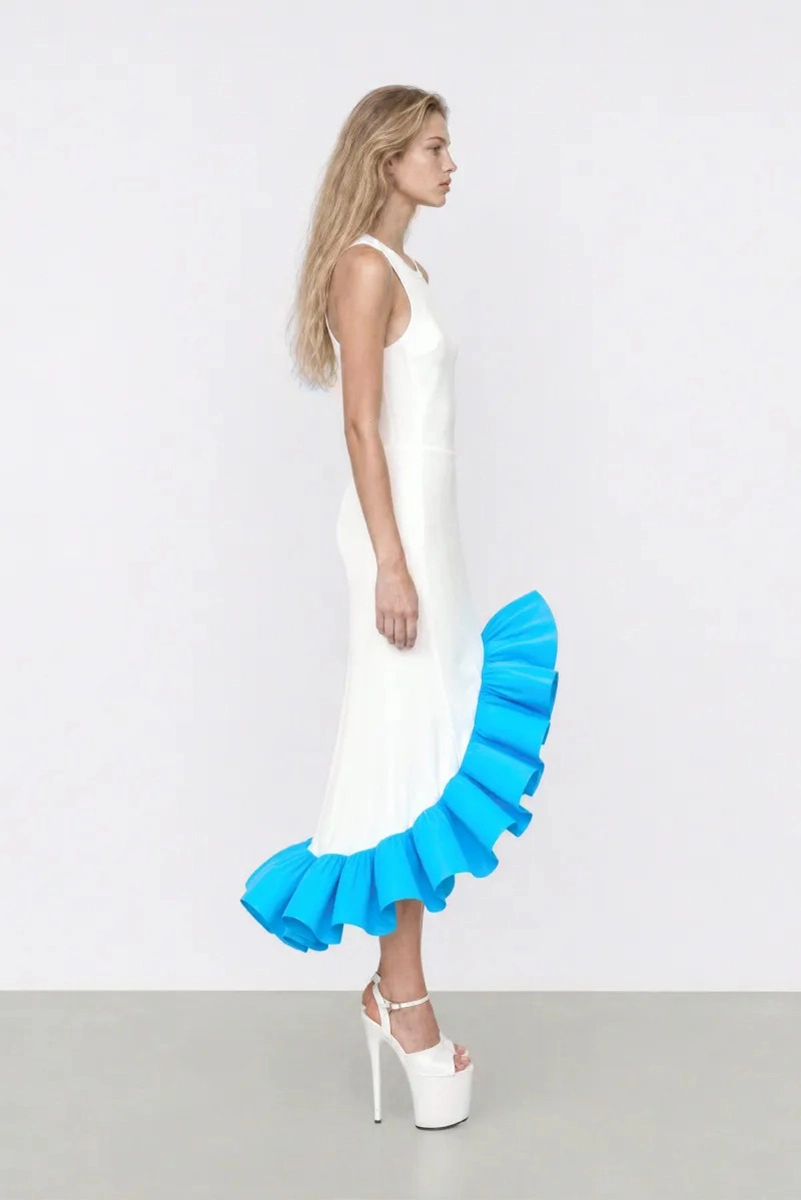 David Koma Resort 2027 Takes Sensual Dressing Into The Digital Age