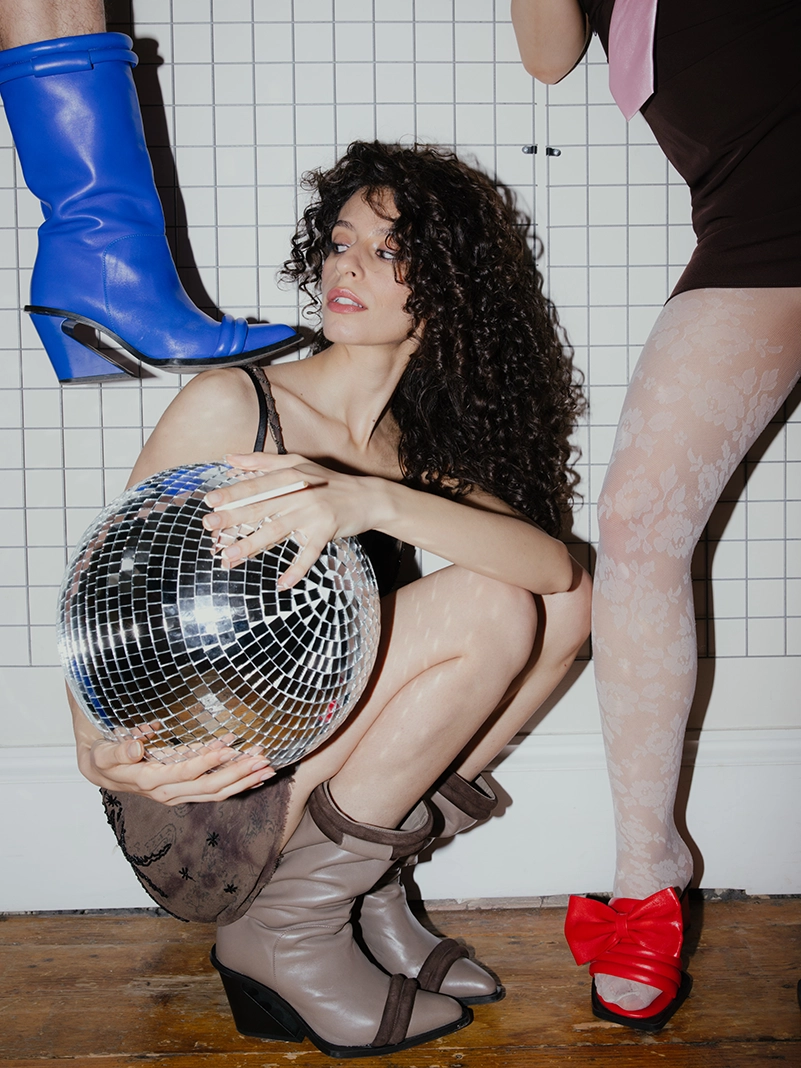 Farrago Turns One Pair Into A Whole New Mood