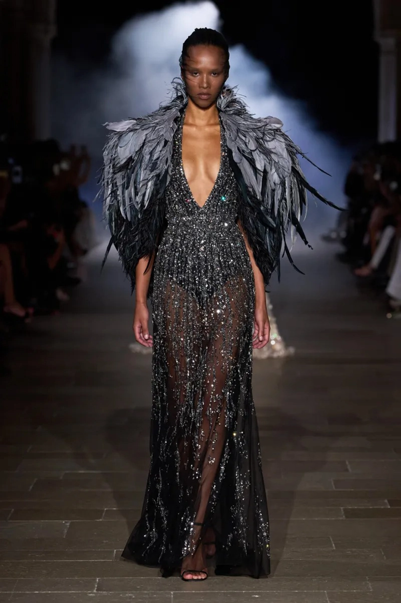 Zuhair Murad Fall 2026 Couture Finds Strength Between Shadow And Light