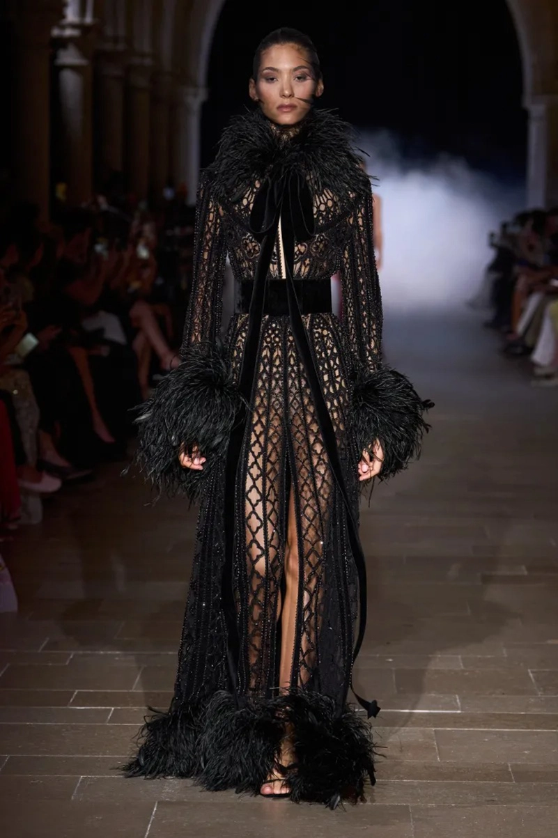Zuhair Murad Fall 2026 Couture Finds Strength Between Shadow And Light