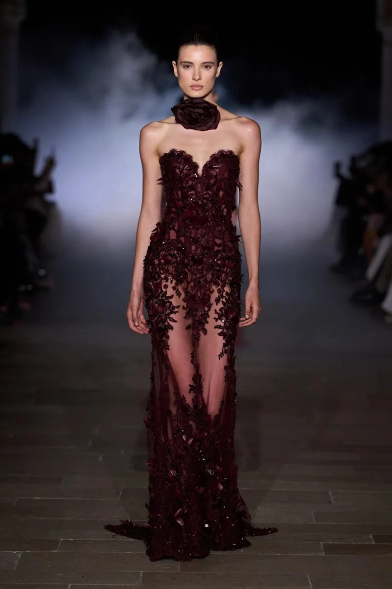 Zuhair Murad Fall 2026 Couture Finds Strength Between Shadow And Light