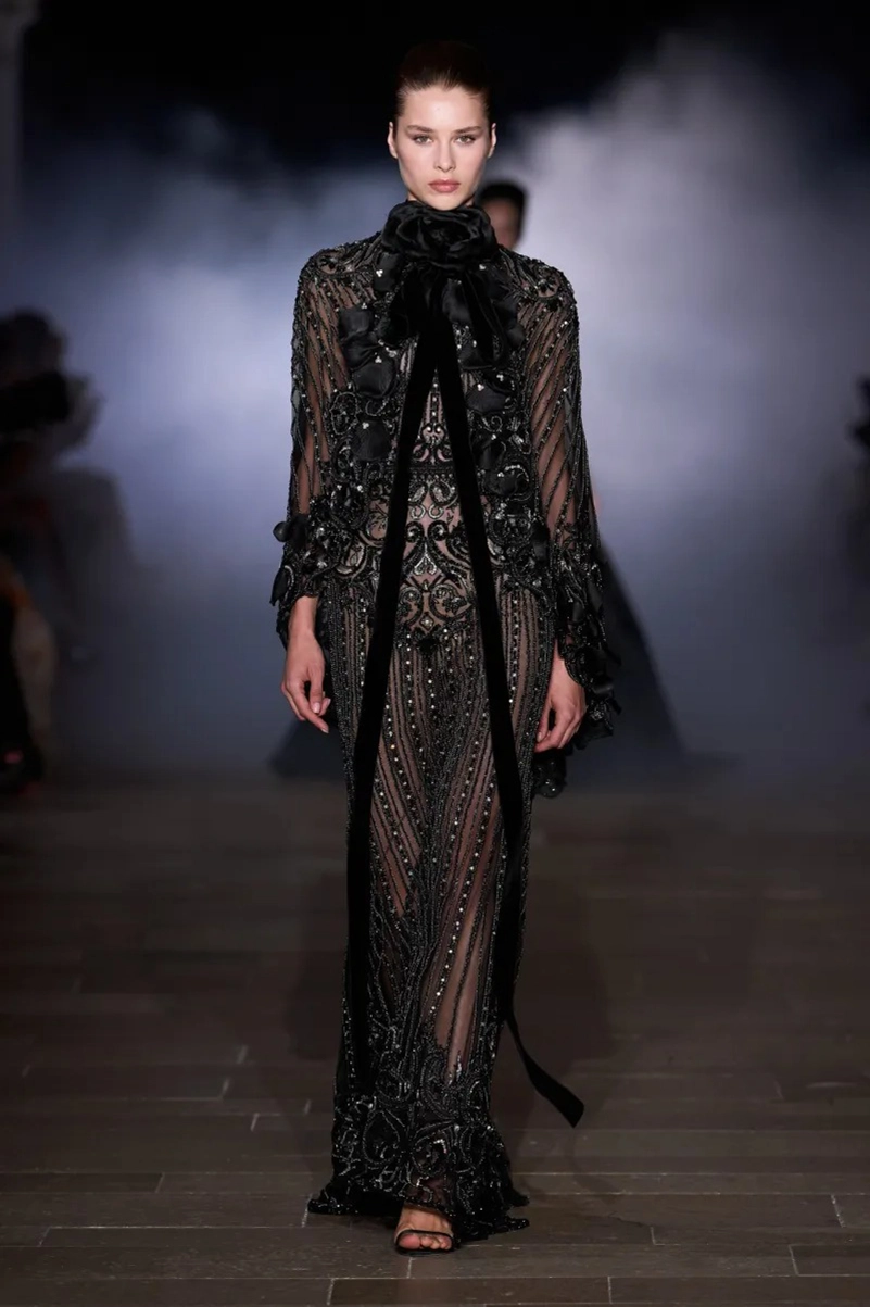 Zuhair Murad Fall 2026 Couture Finds Strength Between Shadow And Light