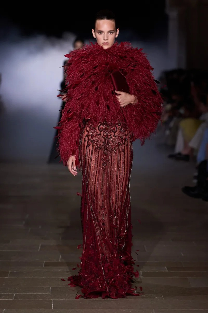Zuhair Murad Fall 2026 Couture Finds Strength Between Shadow And Light