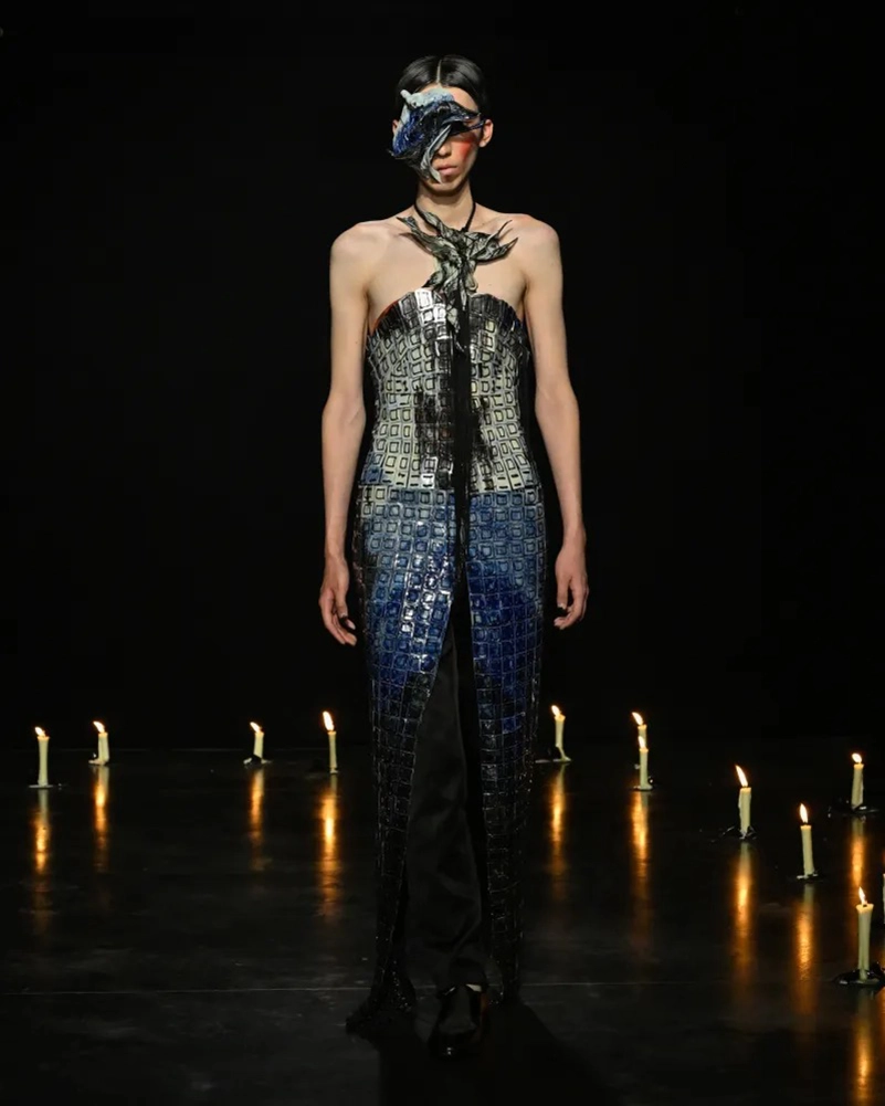 Yuima Nakazato Fall 2026 Couture Moves Between Water And Fire