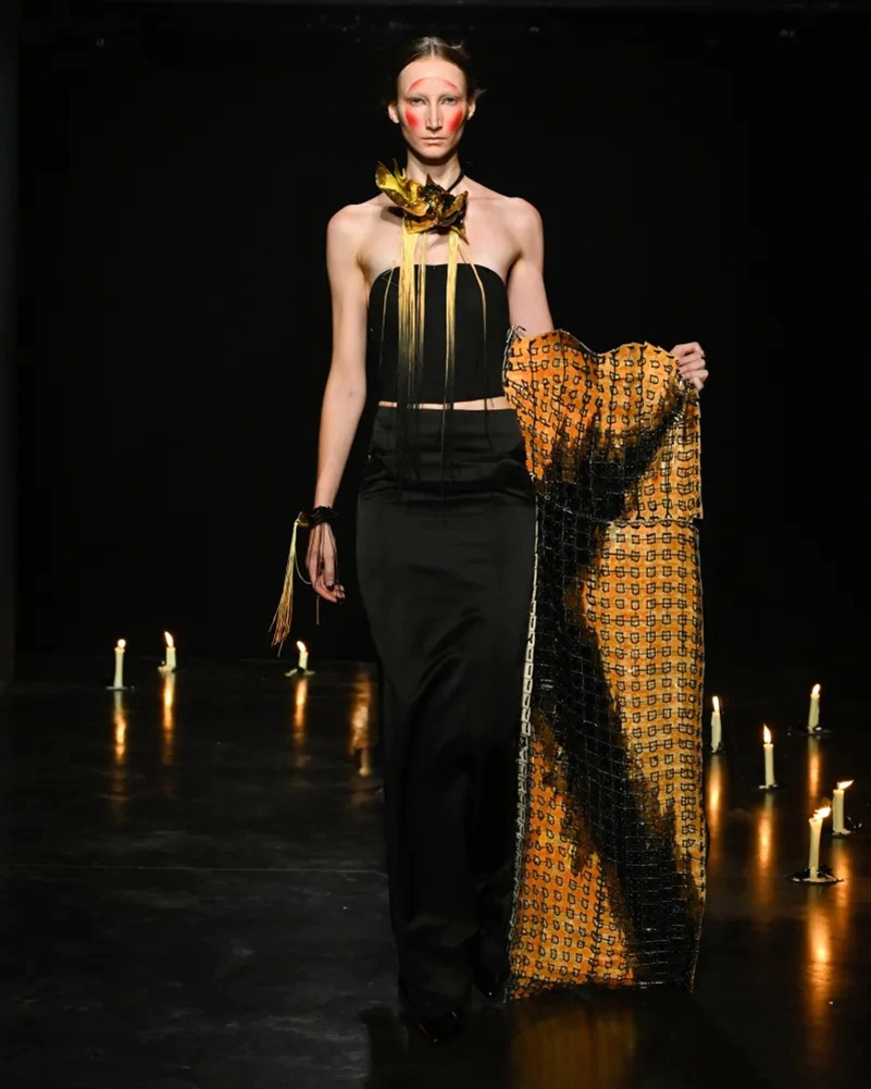 Yuima Nakazato Fall 2026 Couture Moves Between Water And Fire