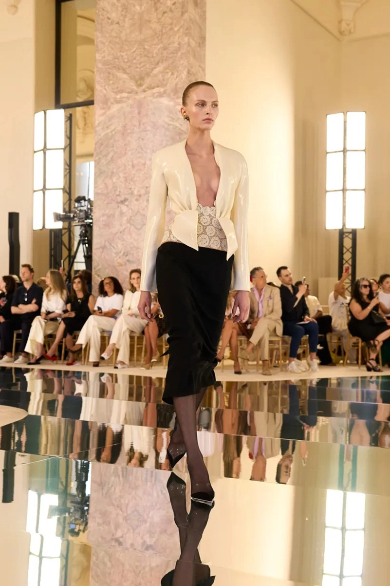 Schiaparelli Fall 2026 Couture Makes Surreal Dressing Feel Newly Relevant